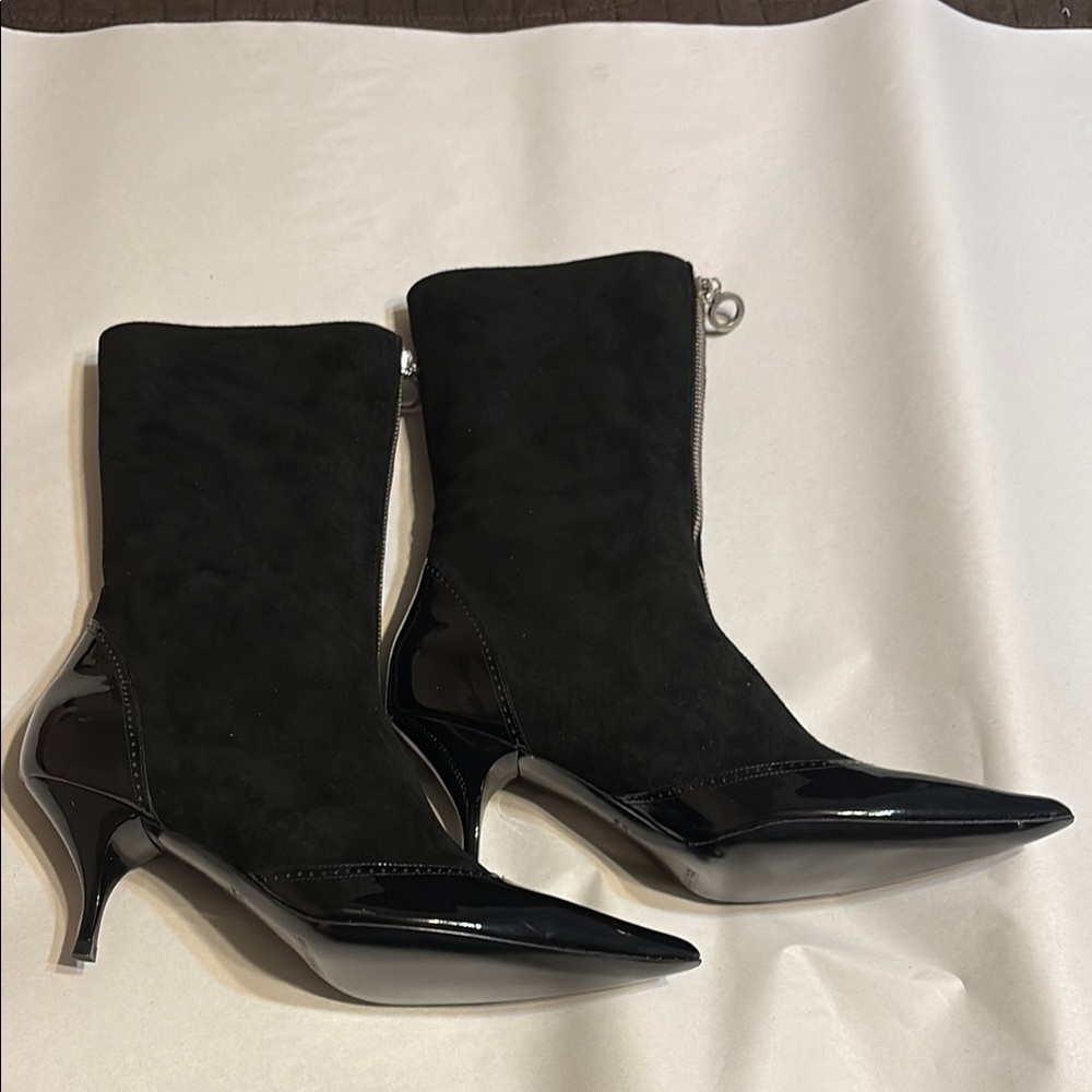 Marc Jacobs leather Black Heeled Booties with Patent Leather
